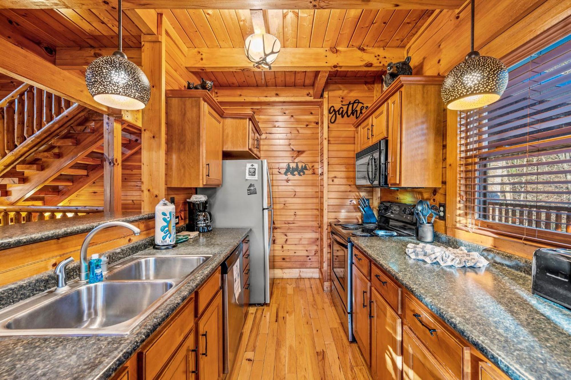Mountain Laurel Holiday Home Гатлинбург Экстерьер фото