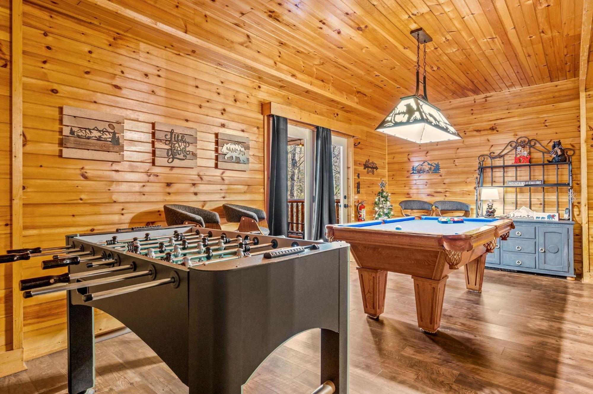 Mountain Laurel Holiday Home Гатлинбург Экстерьер фото