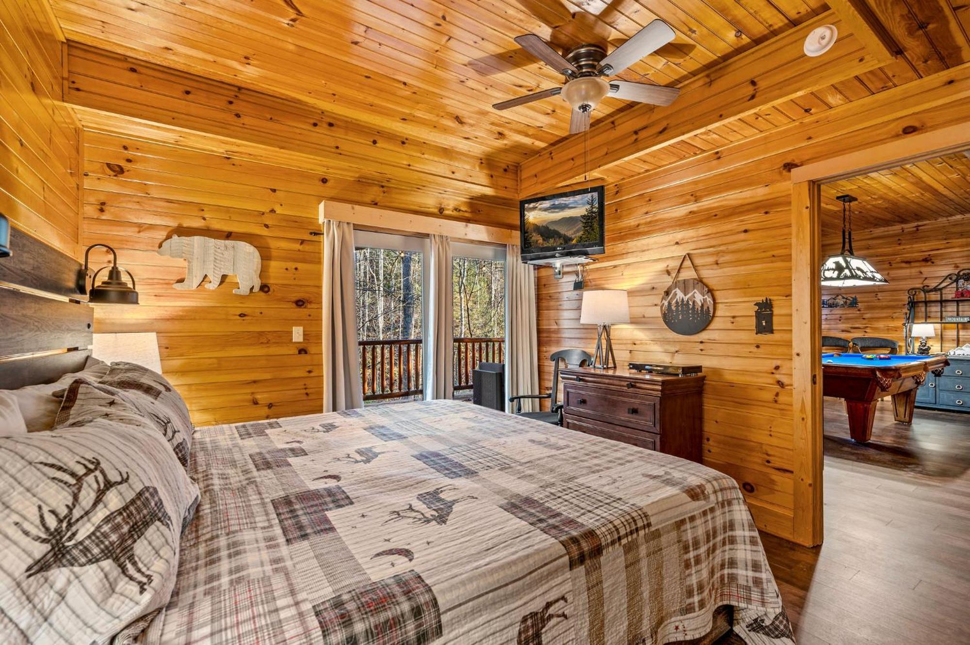 Mountain Laurel Holiday Home Гатлинбург Экстерьер фото