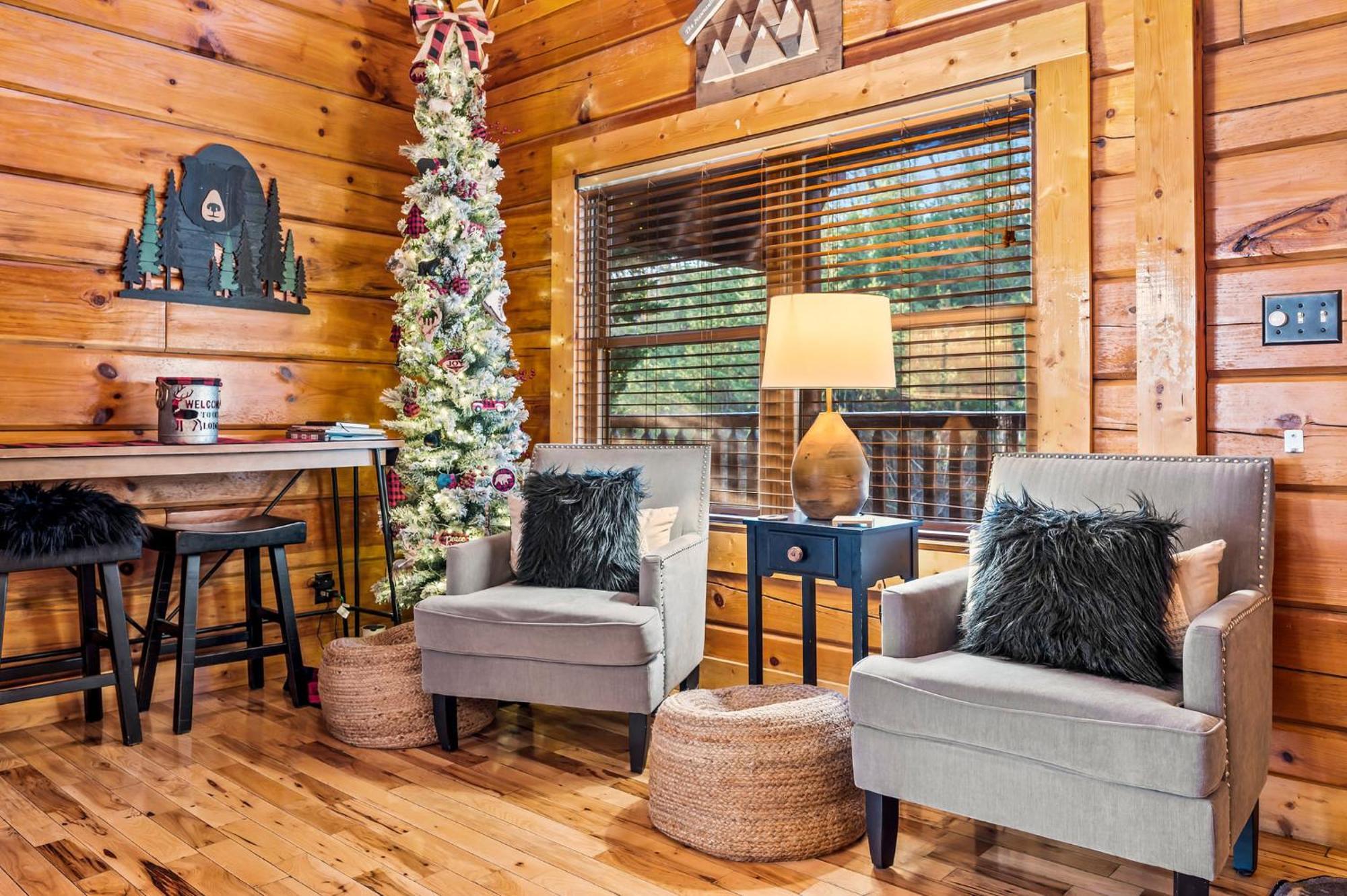 Mountain Laurel Holiday Home Гатлинбург Экстерьер фото